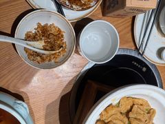 -吃饭皇帝大土家民族菜(荟聚店)