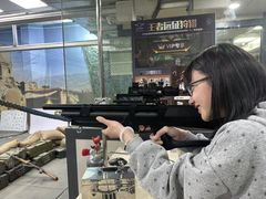 -都市枪神实弹射击俱乐部