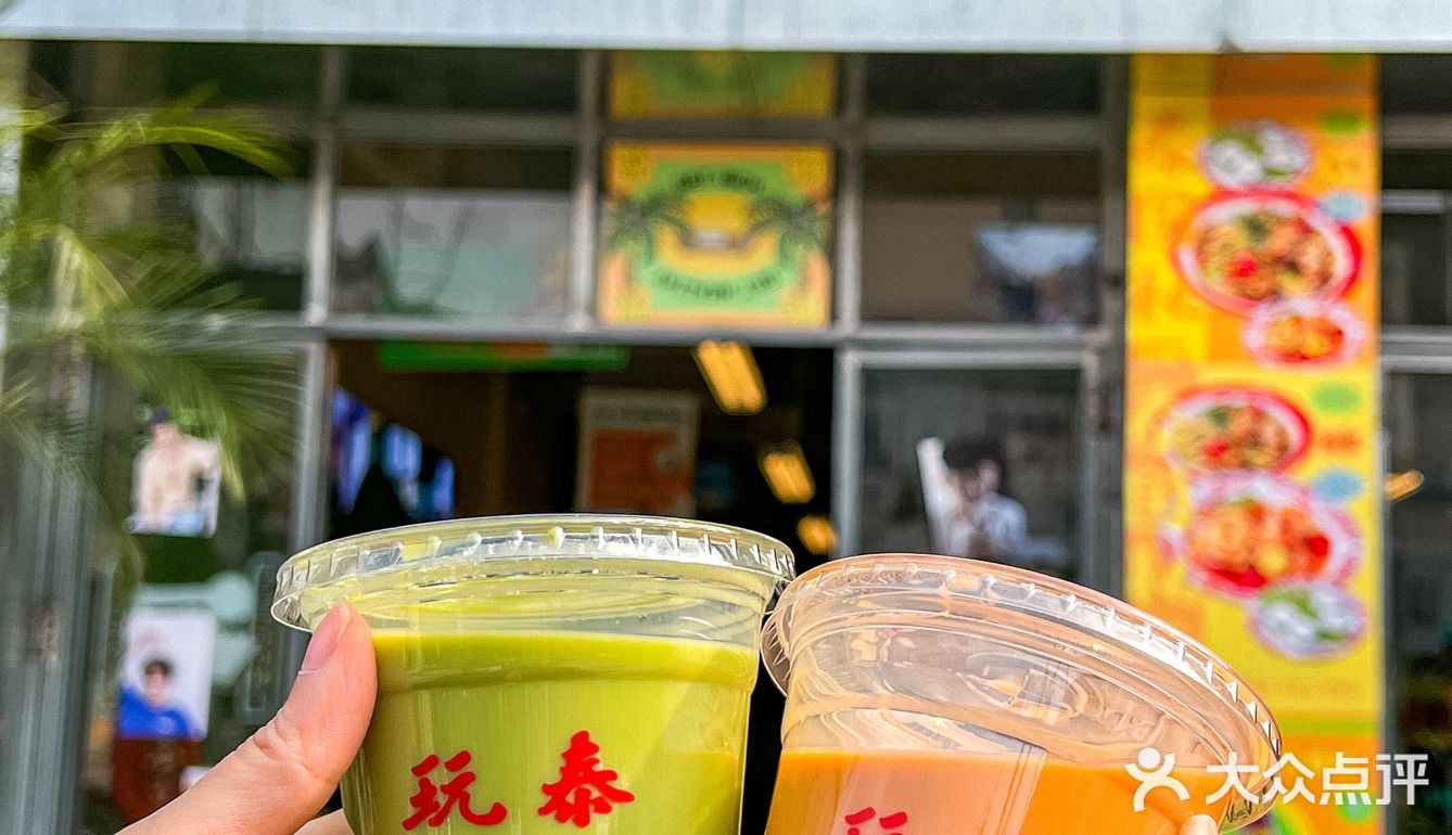 厨师都是泰国人的大排档味道太正了 太羡慕了