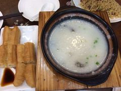 皮蛋瘦肉粥-甜蜜蜜港式茶餐厅(虹梅店)