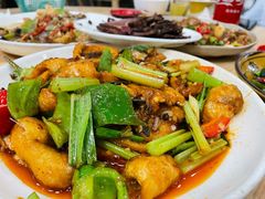 -雷祖芳老妈蹄花店