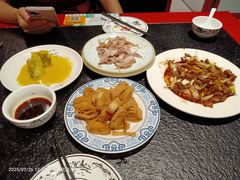 -老北京胡同味道二荤铺(酒仙桥店)