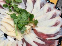 -苗阿哥酸汤牛肉火锅(体育场店)