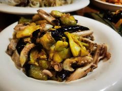 茄子拌八带-晚归月亮湾私家菜(临邑路店)