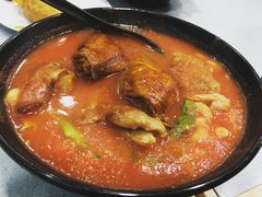 番茄浓汤鸡翅猪扒通粉-华嫂冰室(尖沙咀店)