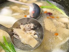 -墨脱石锅椰子鸡•海鲜糟粕醋(榆亚路店)