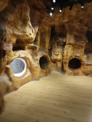 -探洞工场(丹尼斯7天地店)