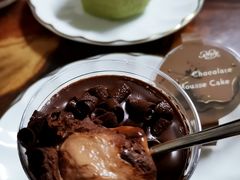 -红宝石·鲜奶小方·海派西点房(控江店)