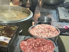 -正宗杨记普洱酸醋米线(总店)