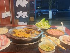 -重庆楊門机场老火锅(20年老店两路总店)