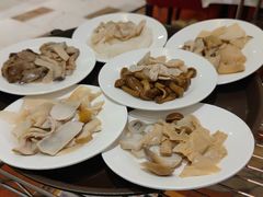 -天宜隆蘑菇宴火锅(石景山旗舰店)