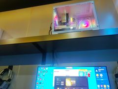 -嘻娱电竞·龙嘉兴(创业花园店)