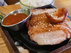 炭烧猪颈肉-椰莱泰小谷·东南亚融合菜(坪山悦阾SPACE店)