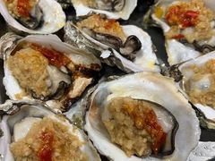 -蚝哥花姐湛江烤生蚝(美丽湾市场店)