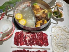 -八合里牛肉火锅(上海世茂广场店)