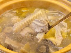 -榕树下海鲜馆(坪山路店)