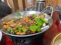 -芦茨金富饭庄·25年老字号·专做稻草鸡