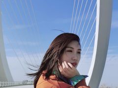 -南京眼步行桥