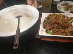 -梅飞酒家(名辉豪庭店)