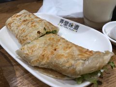 -弄堂咪道-饭香·面香·馄饨香(钦州北路田尚坊店)