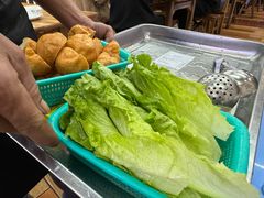 -广味炭炉鸡煲(宝业路分店)