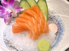 三文鱼刺身-酒窝烧鸟(科华街店)