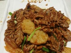 爆炒腰花-闫府私房菜·百年鲁菜(恒隆店)