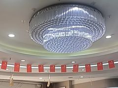-咿呀口腔(光谷分院)