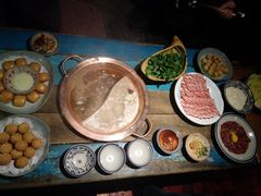 -房子红了鱼豆花重庆老火锅(广厦学院店)