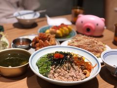 招牌金枪鱼牛油果拌饭-米仓食堂(凯德广场店)