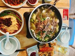 -全牛匠·乐山跷脚牛肉(新中关店)