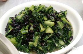 Black Bean and Greens Stir-fry