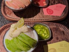 -三出山火锅(南京万象天地店)