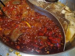 -沸炉重庆老火锅(军事博物馆店)