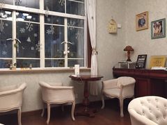 -燕庭·纯燕窝·甜品下午茶(南京西路店)