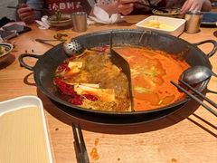 -三个四川人火锅(华联商厦店)
