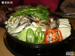 牛肉八爪鱼锅-东吉馆韩式餐厅(八经街总店)