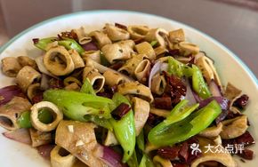 Spicy Stir-fried Donkey Intestines