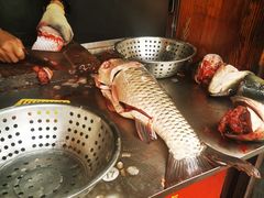 -梅记大块头爆鱼店(乍浦路店)