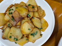 -芦茨金富饭庄·25年老字号·专做稻草鸡