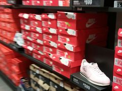 -NIKE北京马连道换季优惠店
