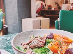 煎牛肉烤时蔬羽衣甘蓝沙拉-BAKER&SPICE(安福路店)