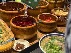 -云阿蛮云南生烫牛肉米线(奉贤路店)