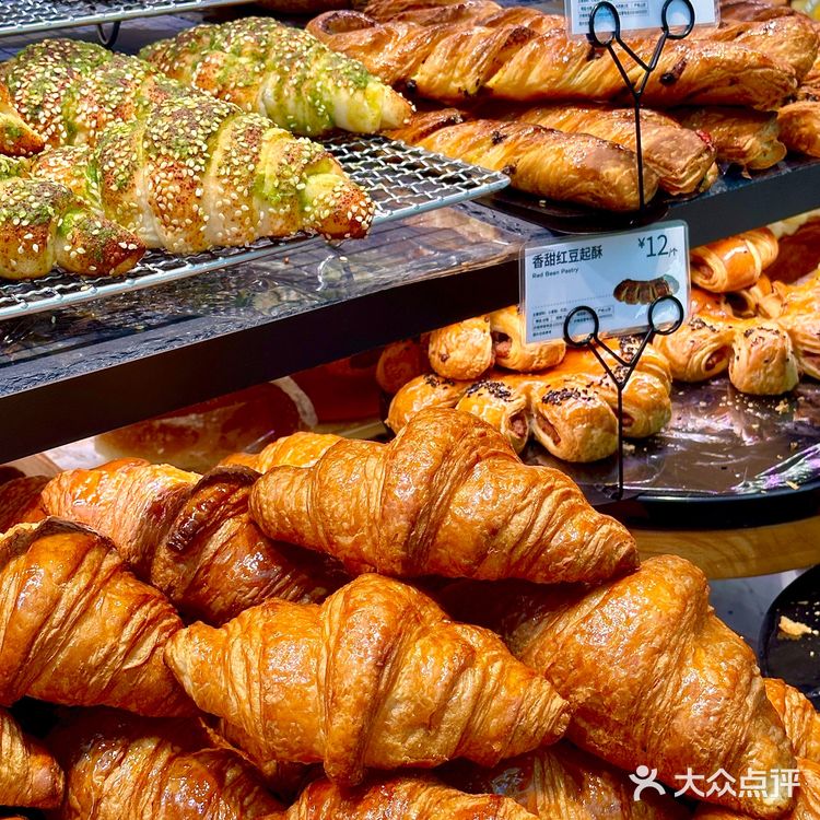 济南的巴黎贝甜终于来了！开业好多活动啊！