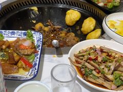 -东北农家院·铁锅炖(莘庄店)