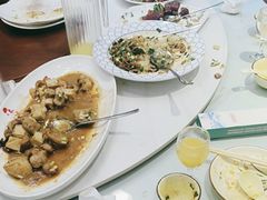 -小红鲸·海鲜餐厅(轸大路店)