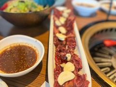 -炼火烤肉店