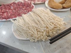 -黑山牛肉汤火锅(花城汇店)