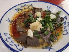 辣子蒜羊血-子午路张记肉夹馍(兵马俑店)