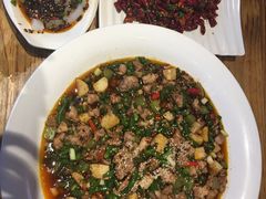 -兔槽江湖菜·重庆璧山兔(水围店)